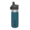Stanley The IceFlow Flip Straw Water Bottle 650 Ml Lagoon -Keukengerei Winkel stanley thegoiceflowflipstrawwaterbottle0.65l 22oz lagoon 1 1800x1800